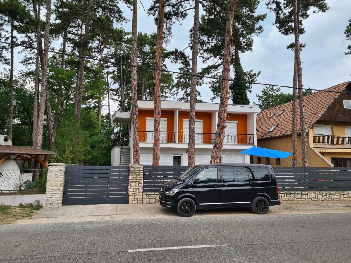 Oet Fenyo Apartmanhaz Siofok Exterior photo