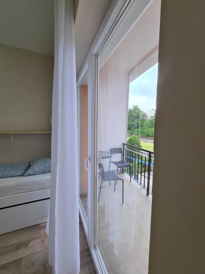 Oet Fenyo Apartmanhaz Siofok Exterior photo