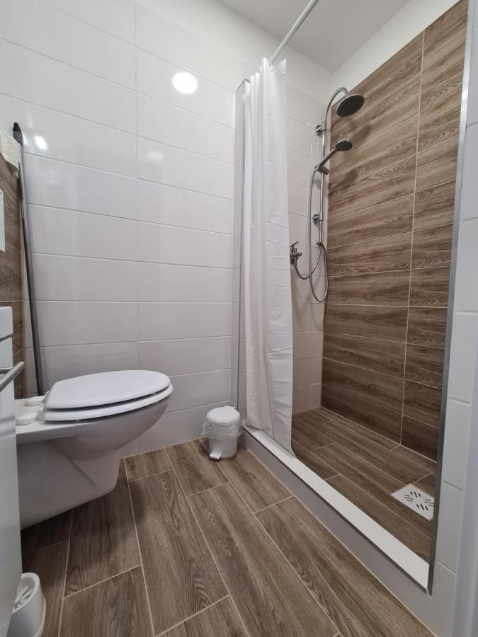 Oet Fenyo Apartmanhaz Siofok Exterior photo